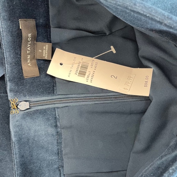 Ann Taylor Straight Skirt Velvet Blue Women’s Size 2 NEW with tag - Picture 6 of 13